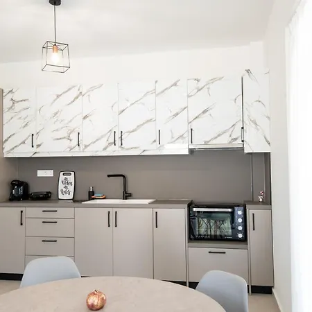 Apartment Ennea Suites-flame