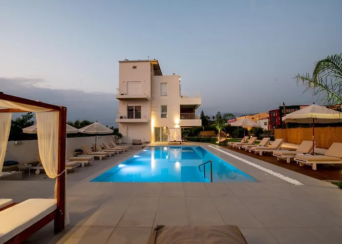 Ennea Suites-flame Flámbouras